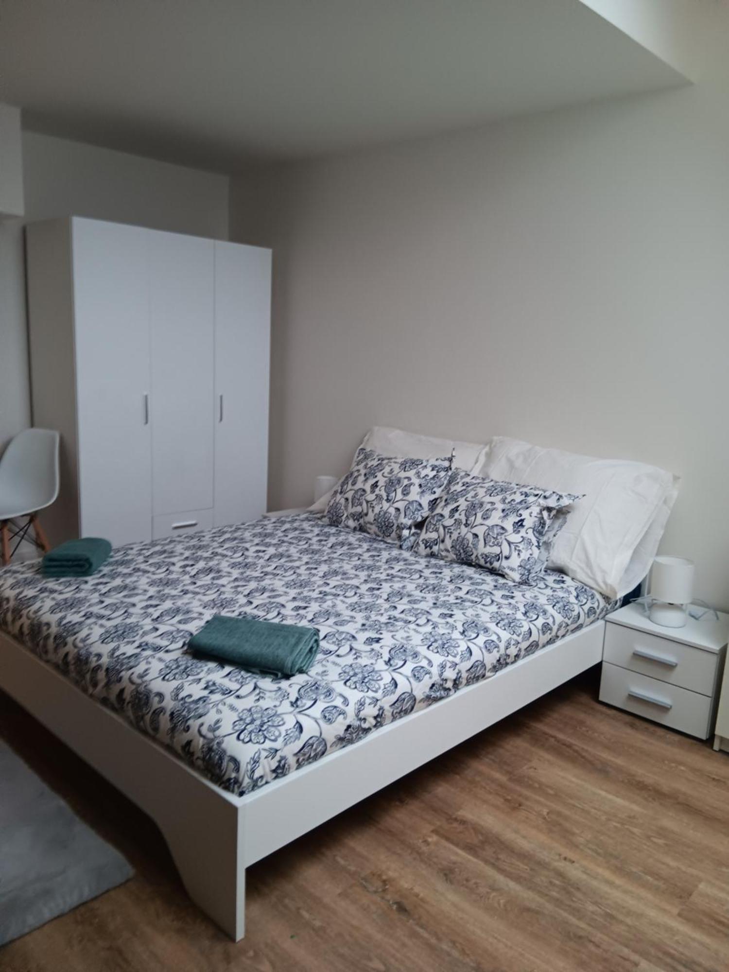 Apartment Cozy 1 Bedroom Prag